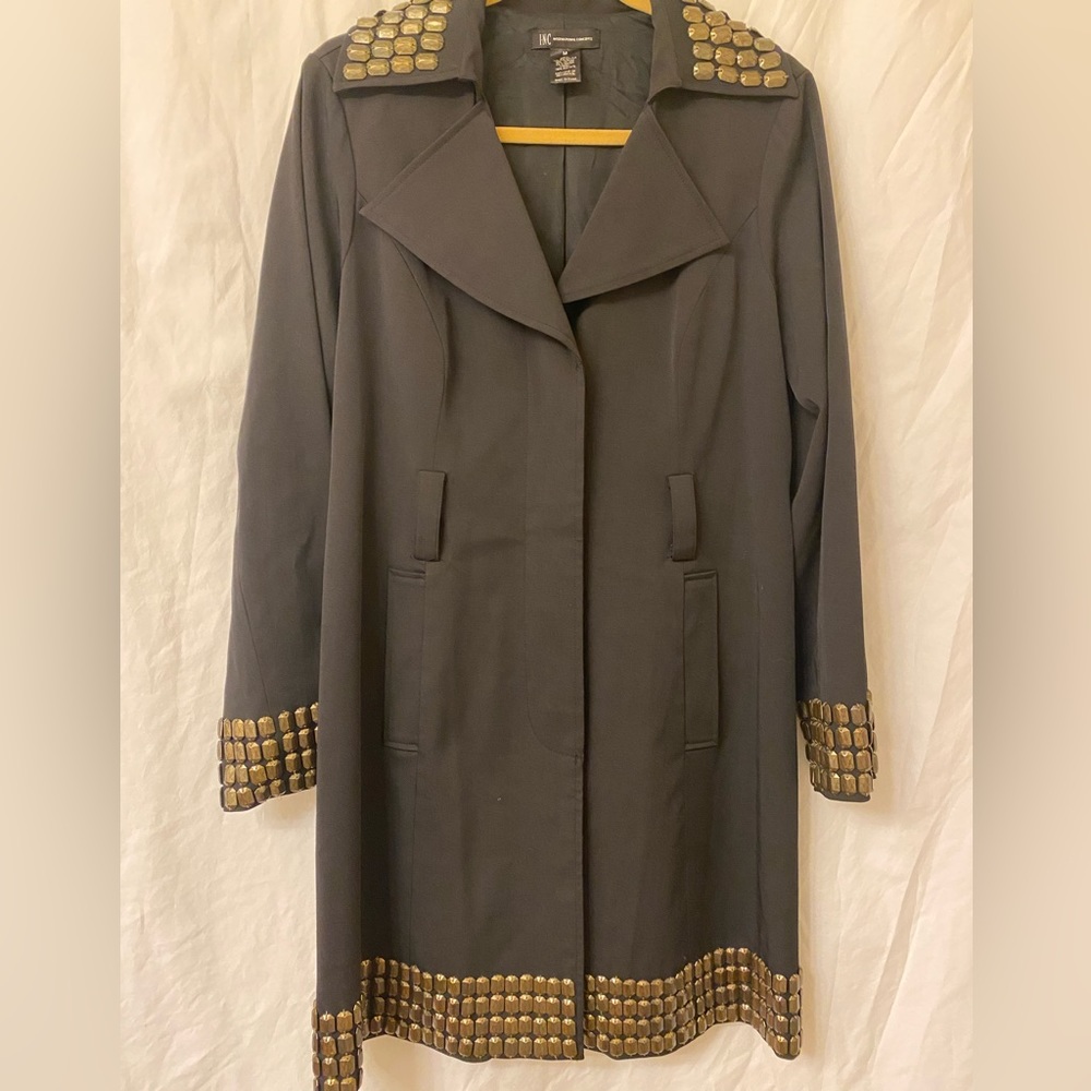 Steampunk inspired long trenchcoat. Size medium.